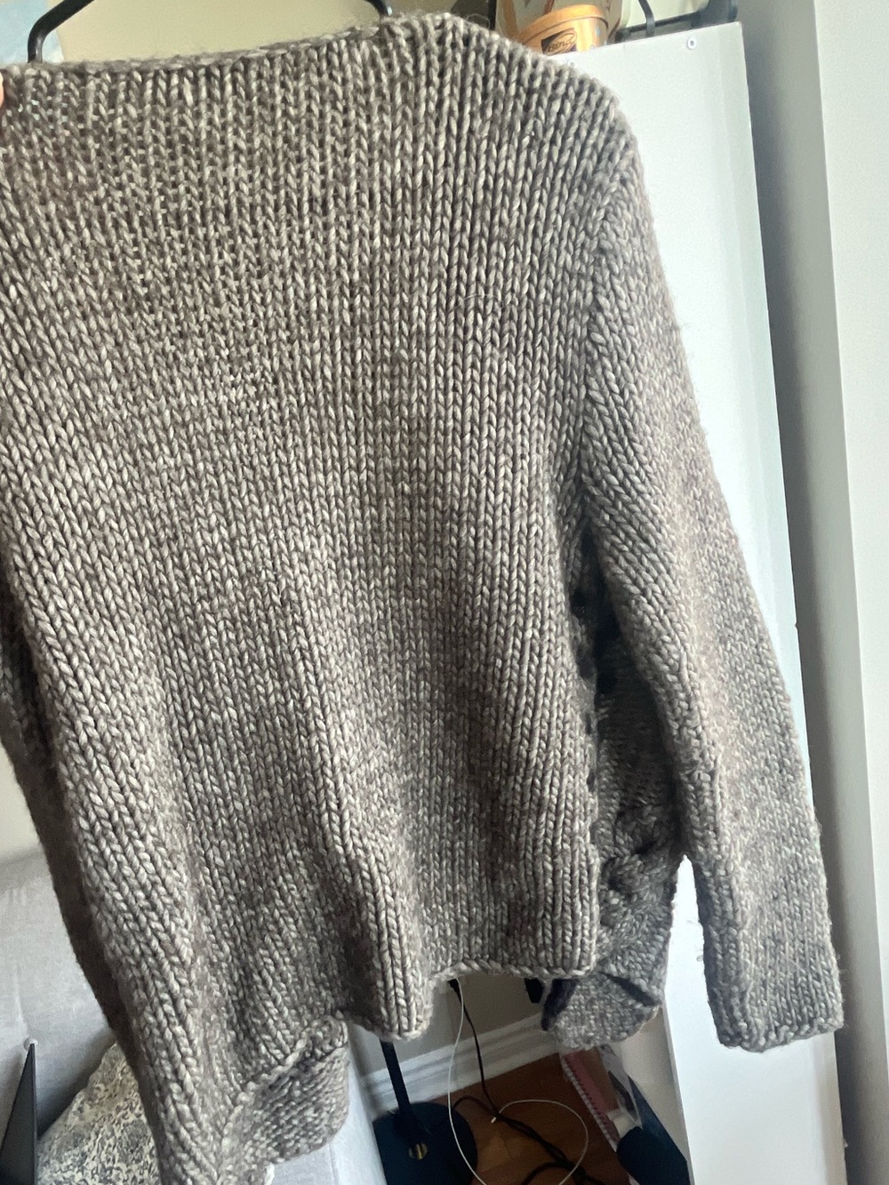 Holt Renfrew winter wool cardigan - Picture 3 of 4